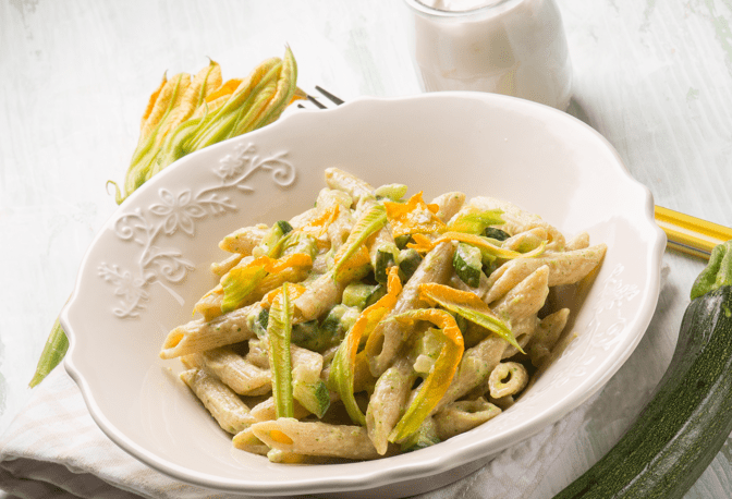 Penne sa piletinom i tikvicama - Recept