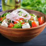 Salata od paradajza i sira – brzi recept